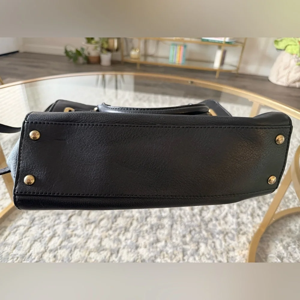Michael Kors Hamilton East West Medium Black Pebbled Leather Bag, Gold Hardware